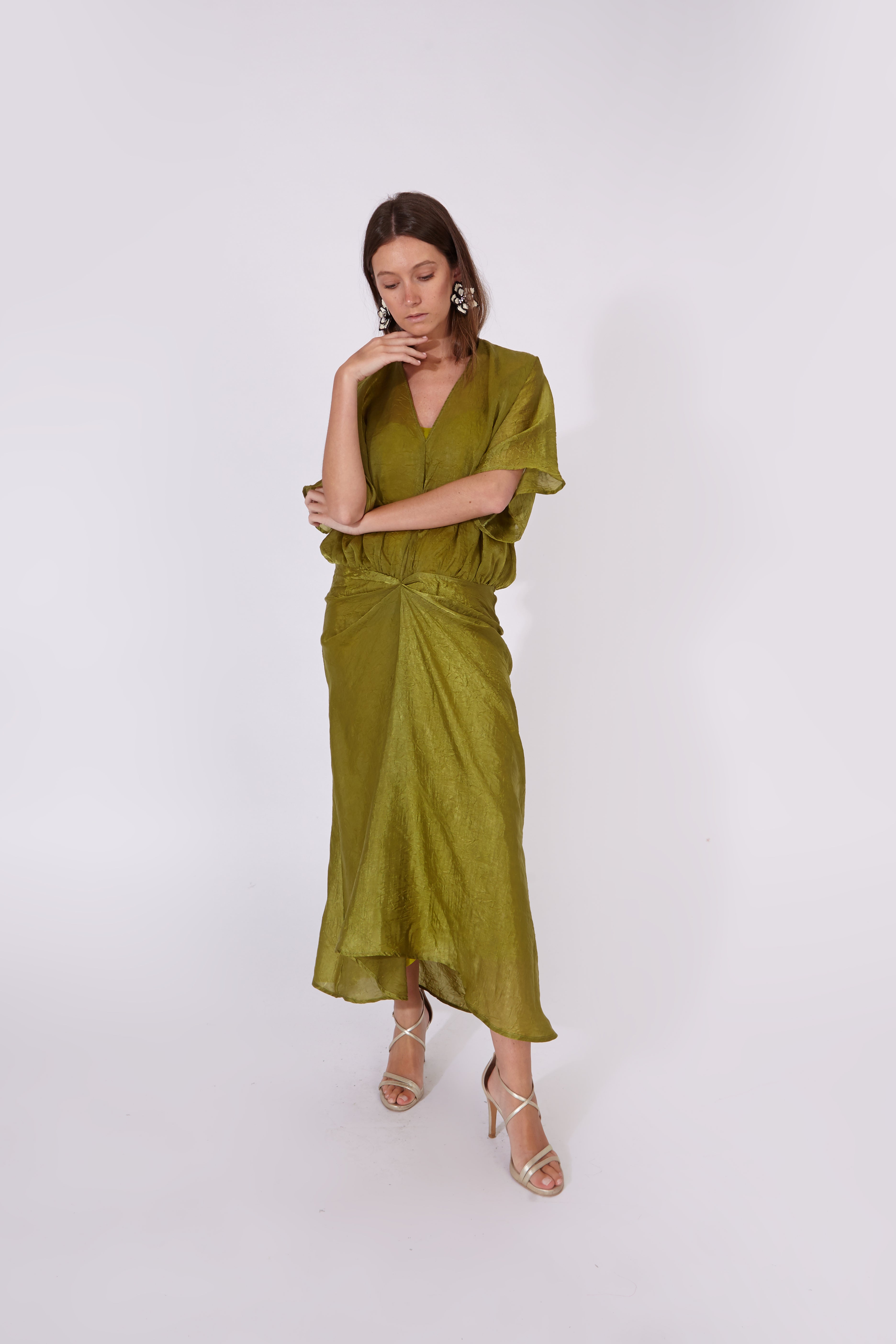 Vestido Varkala Verde Oliva Seda