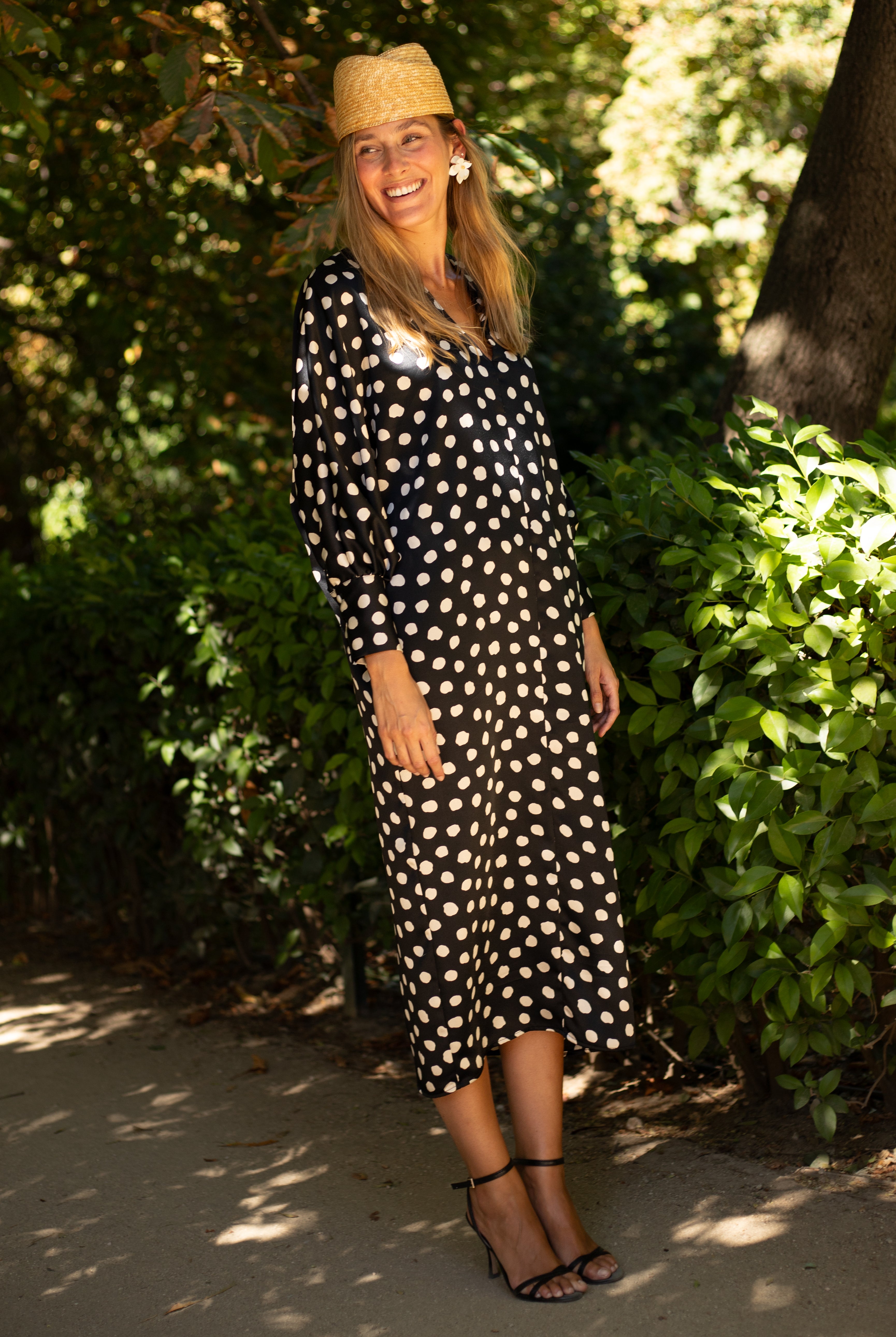 Vestido Bósforo Lunares Blanco y Negro