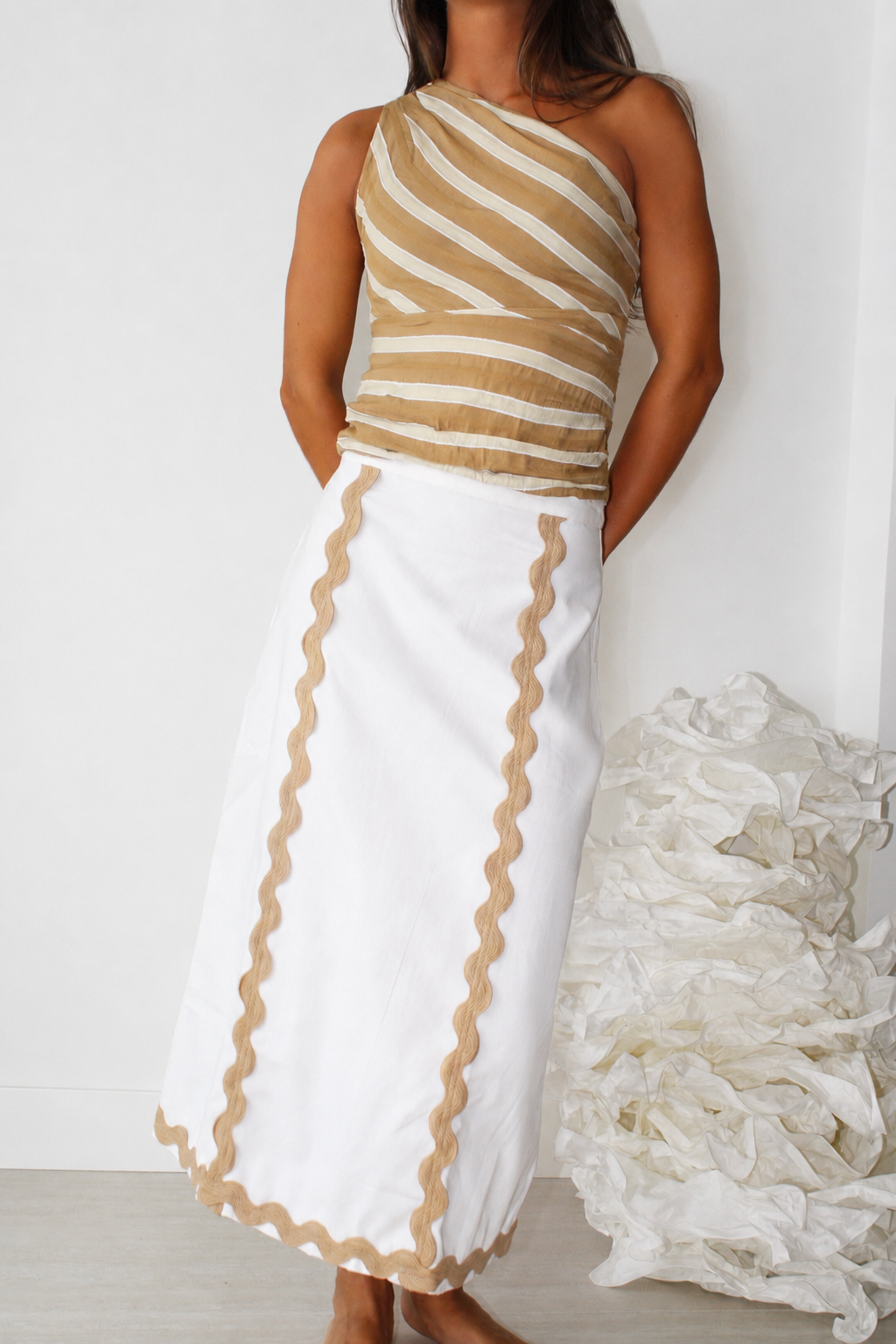 Falda Sinu Beige